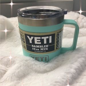 🏕YETI 10 OZ. RAMBLER MUG🏕